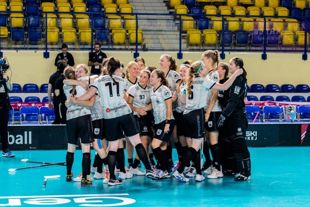 © IFF International Floorball Federation